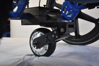 Battery-powered electric drive iXROVER