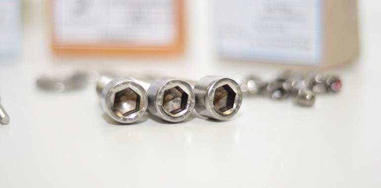 Connecting materials